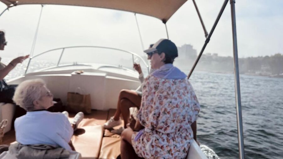 Porto: Douro River Boat Cruise with Port Wine Tasting - Arrábida Bridge and the wider Douro