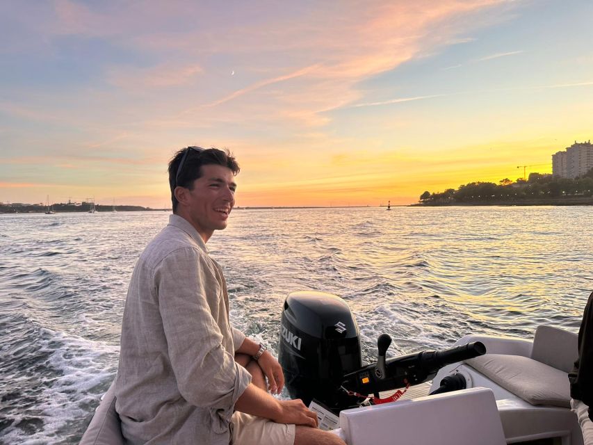 Porto: Douro River Boat Cruise with Port Wine Tasting - Marina do Freixo: allow time before boarding