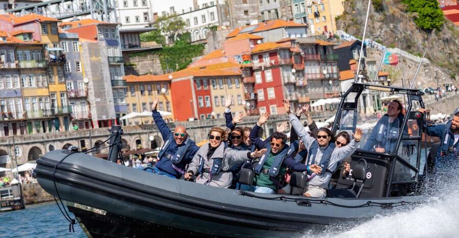 Porto: Douro River Speedboat Tour - From Dom Luís I Bridge toward Foz do Douro