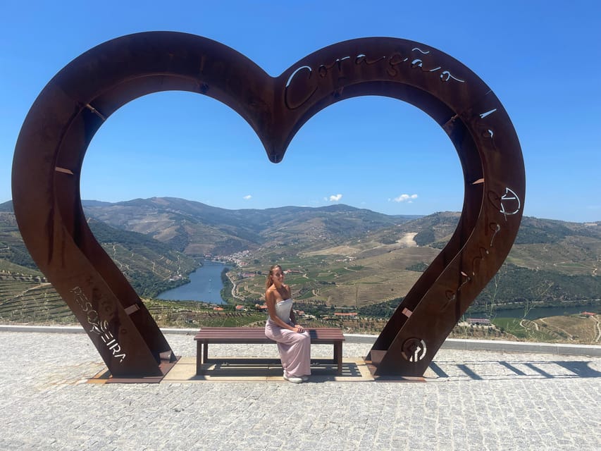 Porto: Douro Valley Wine Tour with a Sommelier & Boat Trip - Why this Douro day feels different from a standard wine tour