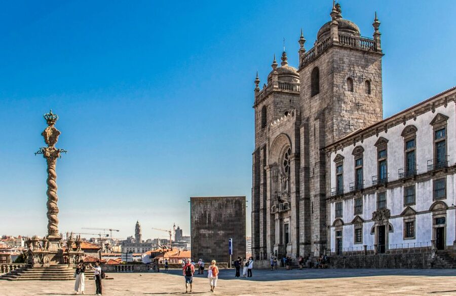 Porto: Guided Tour by Tuk-Tuk & Optional Douro River Cruise - The 50-minute electric tuk-tuk route
