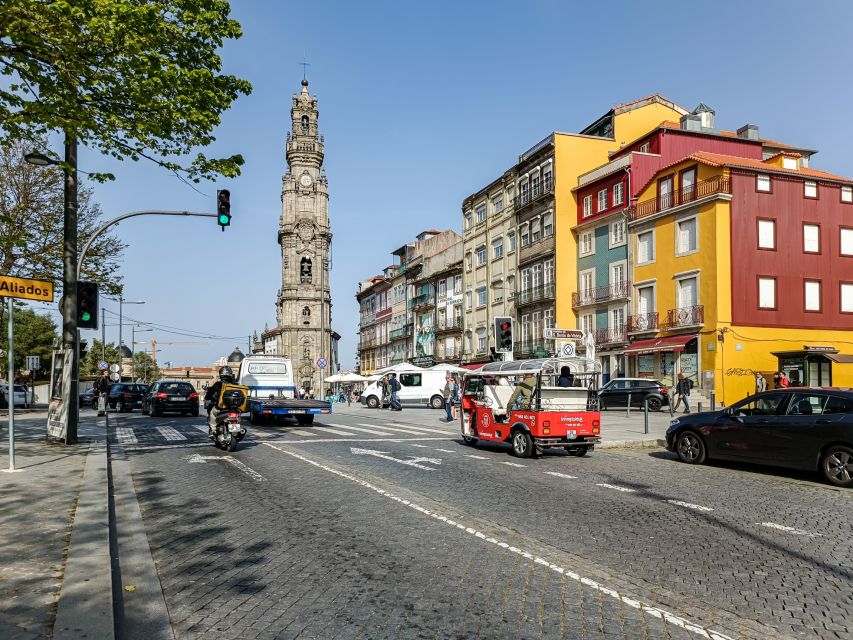 Porto: Guided Tour by Tuk-Tuk & Optional Douro River Cruise - The Douro cruise and six bridges