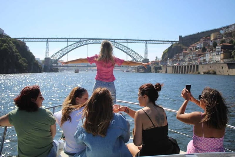 Porto: Private Yacht Tour with Wine, Snacks & 6 Bridges - Ribeira, Gaia, and the view from midstream