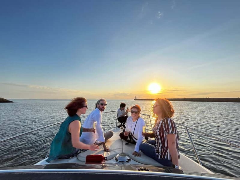 Porto: Private Yacht Tour with Wine, Snacks & 6 Bridges - The crew makes the private format work