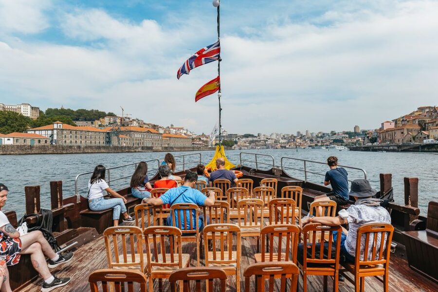 Porto: River Douro 6 Bridges Cruise - Choosing Porto or Gaia for departure