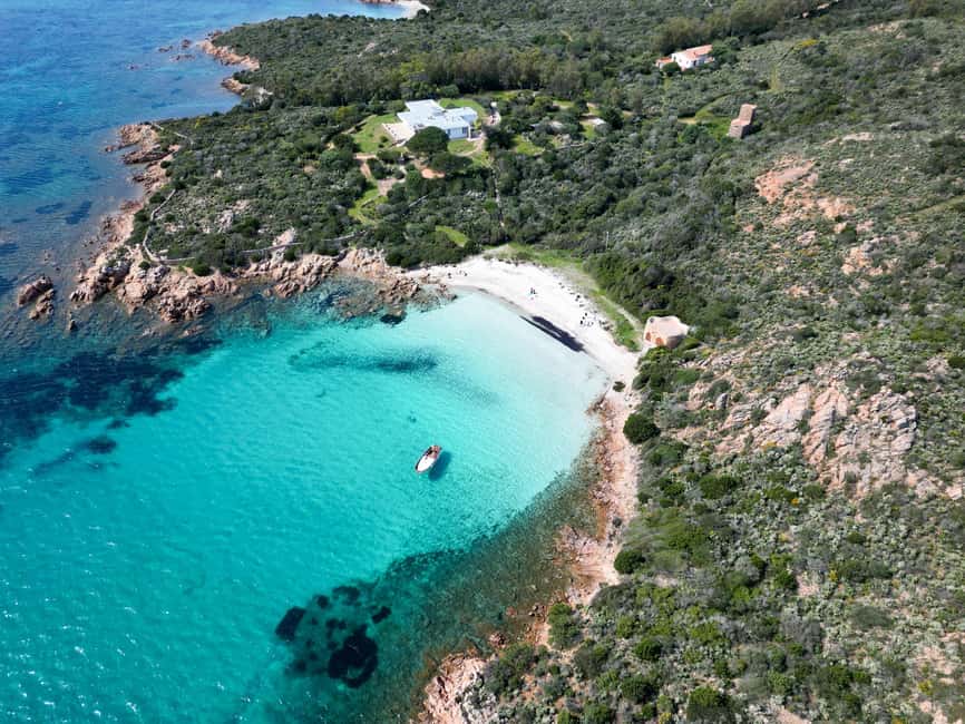 Porto San Paolo: Half Day Boat Tour to Tavolara and Molara - Food, drinks, and the family feel