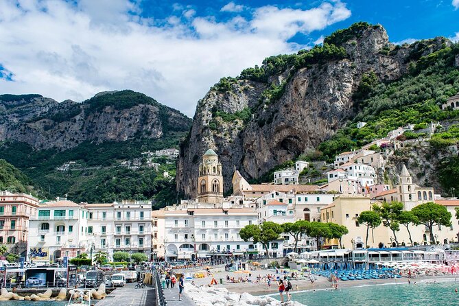 Positano, Amalfi & Ravello Group Tour with Optional Boat Ride - From Naples to the coast, with Vesuvius in view