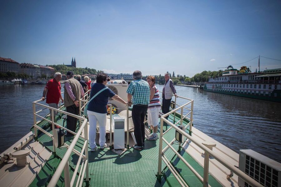 Prague: Afternoon Beer Cruise with Drinks Included - Finding boat Blaník at Dvořákovo nábřeží