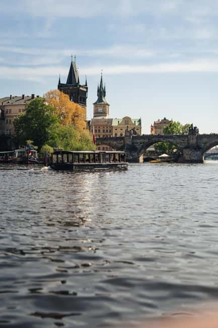 Prague: Canal Cruise Around Charles Bridge - The audio guide and the captain’s commentary