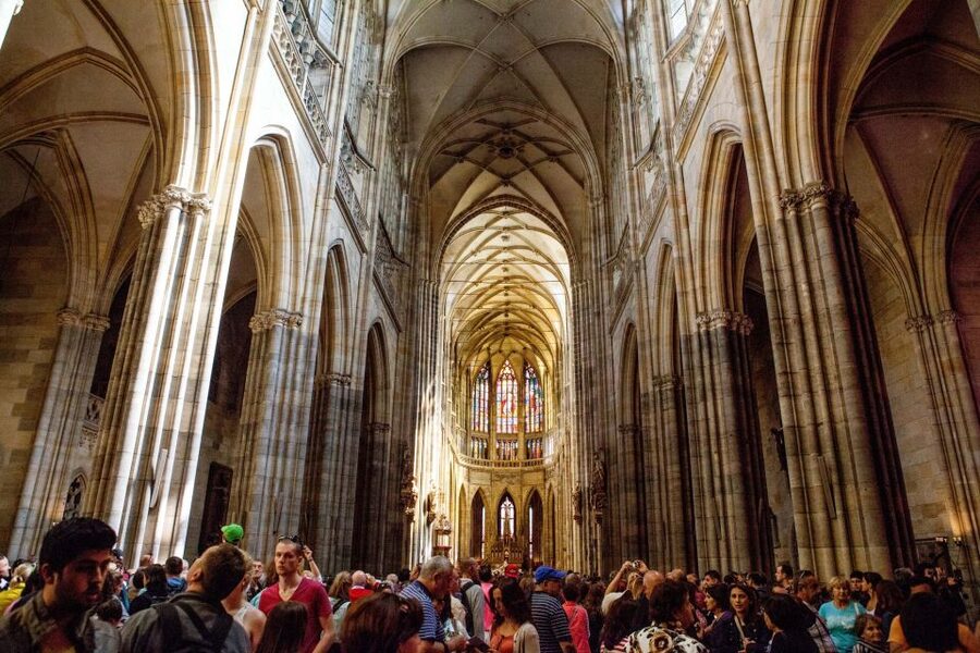 Prague: Full-Day Sightseeing Tour with Cruise and Lunch - Starting with Prague’s New Town and Old Town