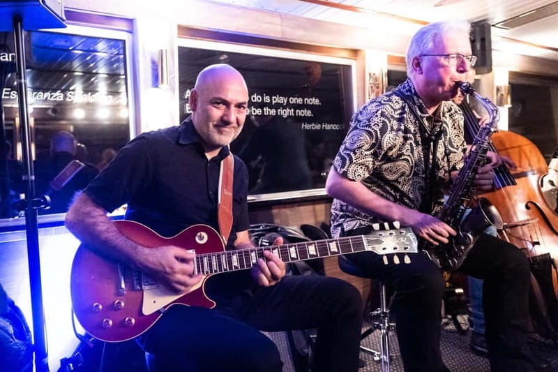 Prague: Jazz Boat Popular Live Jazz Dinner Cruise - Choosing dinner, or booking without it