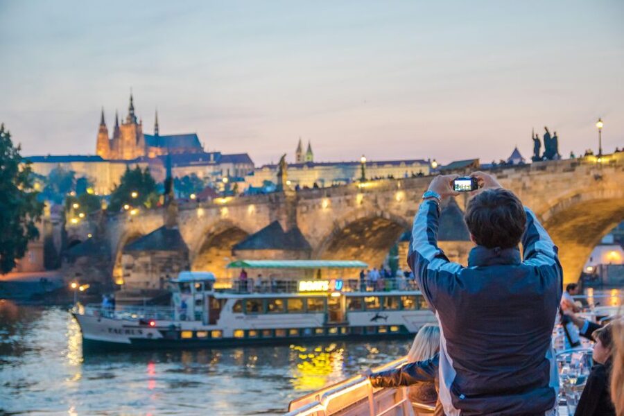 Prague: Sightseeing Boat Cruise with Buffet Dinner - Seating, comfort, and the outdoor deck