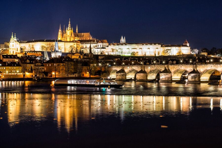Prague: Vltava River Night Cruise with Buffet - Who will enjoy this cruise most?
