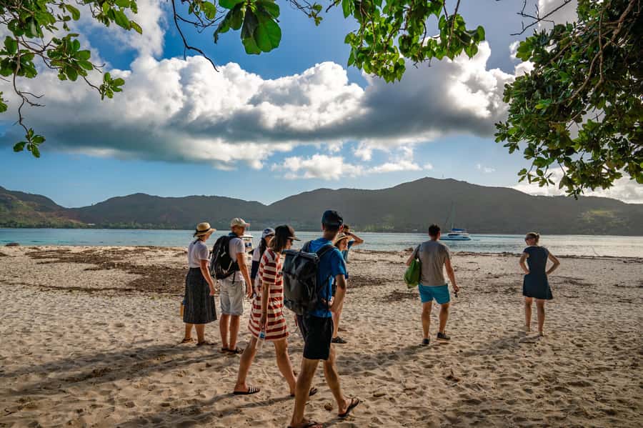 Praslin: Curieuse & St. Pierre Full-Day Boat Trip with Lunch - The boat ride back to Praslin