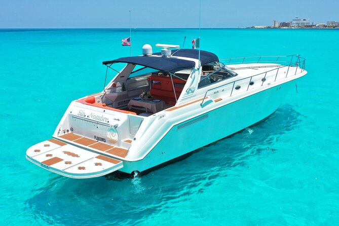 Private Luxury Yacht 55FT Rental in Cancun - What the crew adds to the day
