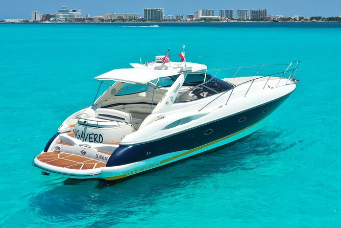 Private Premium Yacht 46FT Rental in Cancún - Snorkeling, paddleboarding, and the floating lily pad