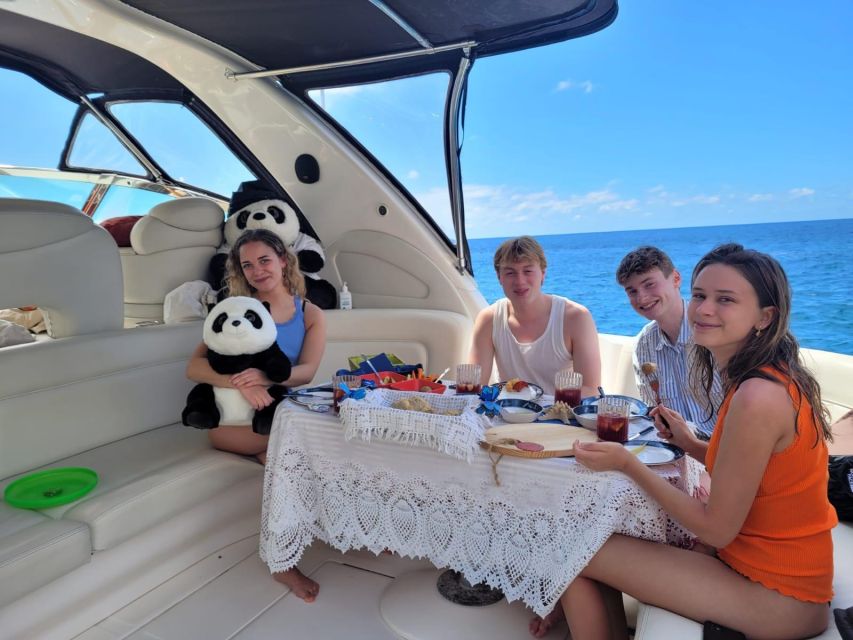 Puerto Rico, Gran Canaria: Boat Tour with Tapas and Drinks - Booking advice for a smoother day