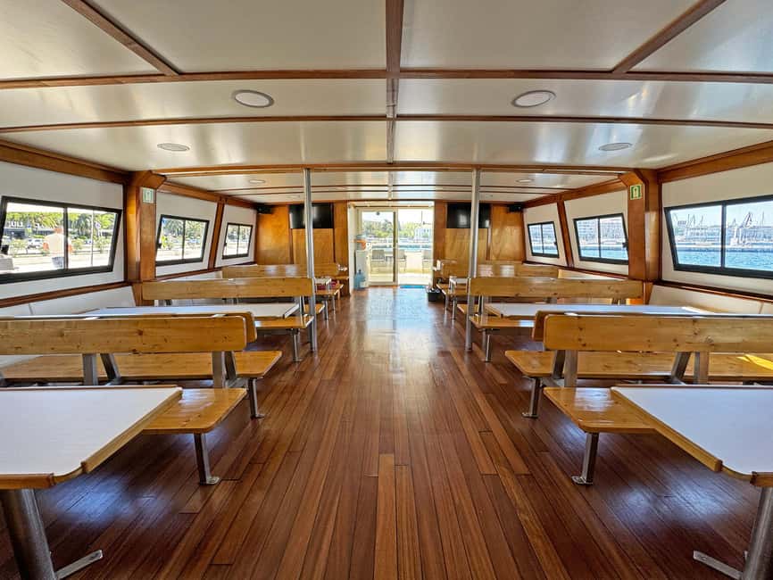 Pula: Dolphin Sunset Cruise to Brijuni with Dinner & Drinks - Dinner on board, with simple choices and flowing wine