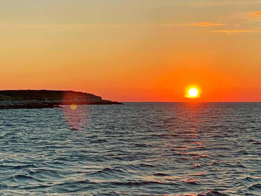 Pula: Dolphin Sunset Cruise to Brijuni with Dinner & Drinks - Should you book this Pula sunset cruise?