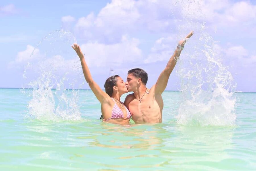 Punta Cana: Saona Island Catamaran Tour with Food & Open Bar - Speedboat thrills and a catamaran return