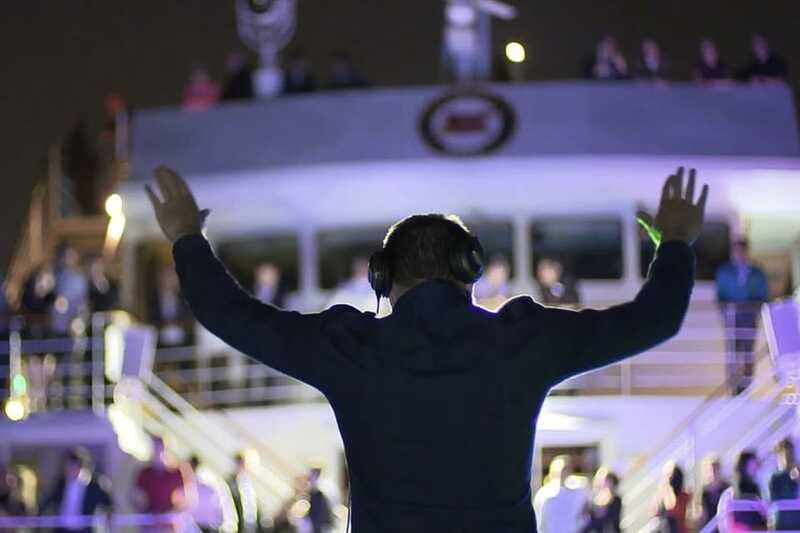Québec City: Evening Cruise with Live DJ - Is $51 a fair price?