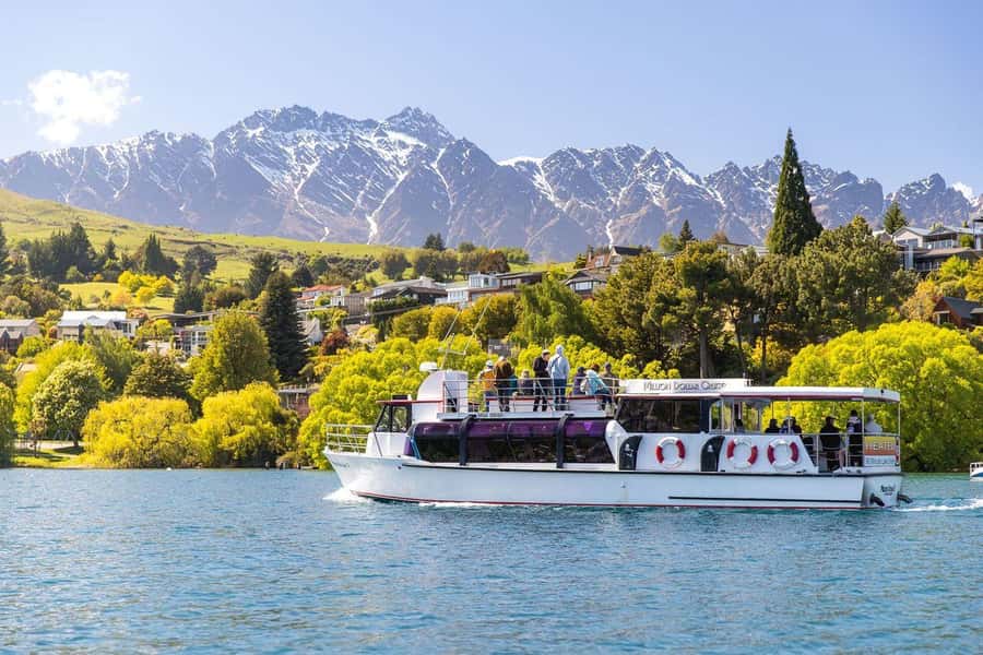 Queenstown: Lake Wakatipu Scenic Cruise - Key points before you book