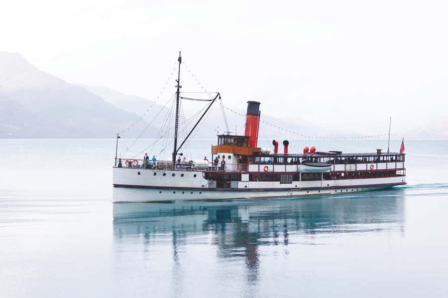 Queenstown: Queenstown Lake Cruise and Walter Peak Farm Tour - Why the boat ride matters on Lake Whakatipu