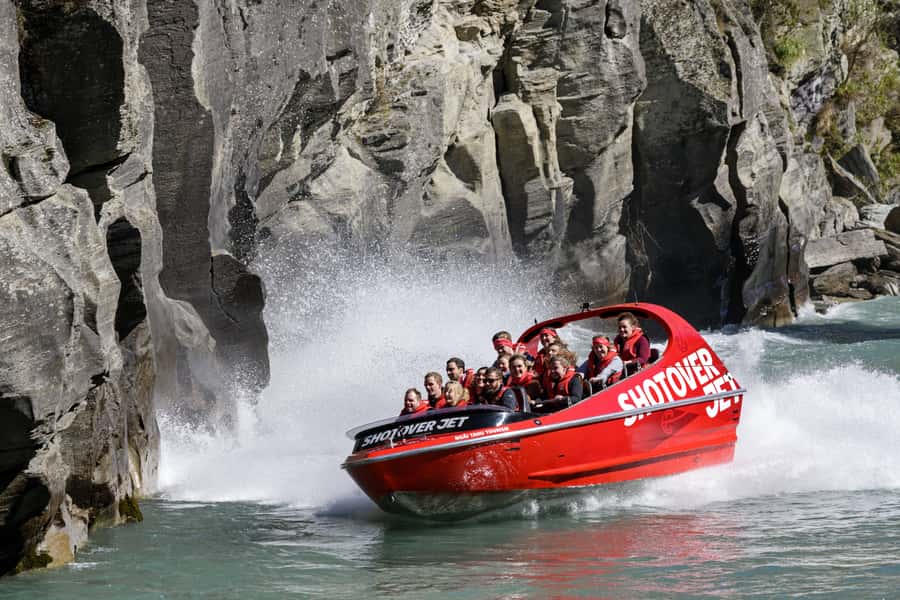 Queenstown: Shotover River Extreme Jet Boat Experience - Should you book the Shotover Extreme Jet Boat?