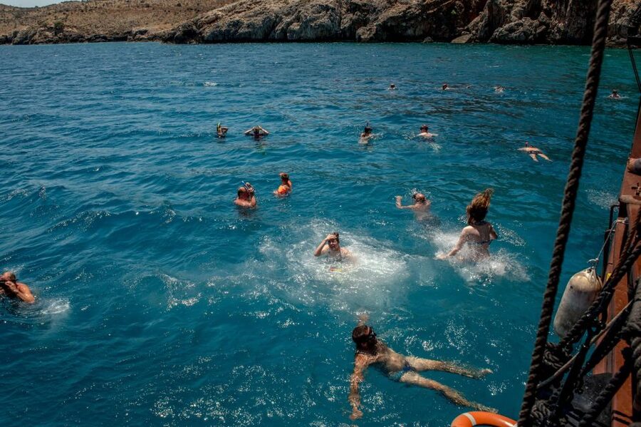 Rethymno: Pirate Boat Cruise with Swimming Stop - Key points at a glance