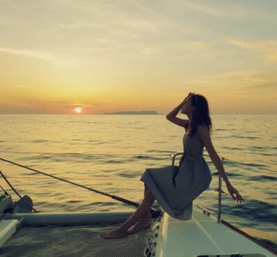 Rethymno: Sunset Catamaran Cruise – Sushi & Open Bar