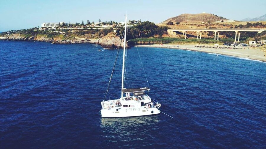 Rethymno: Sunset Catamaran Cruise - Sushi & Open Bar - Who should book this cruise