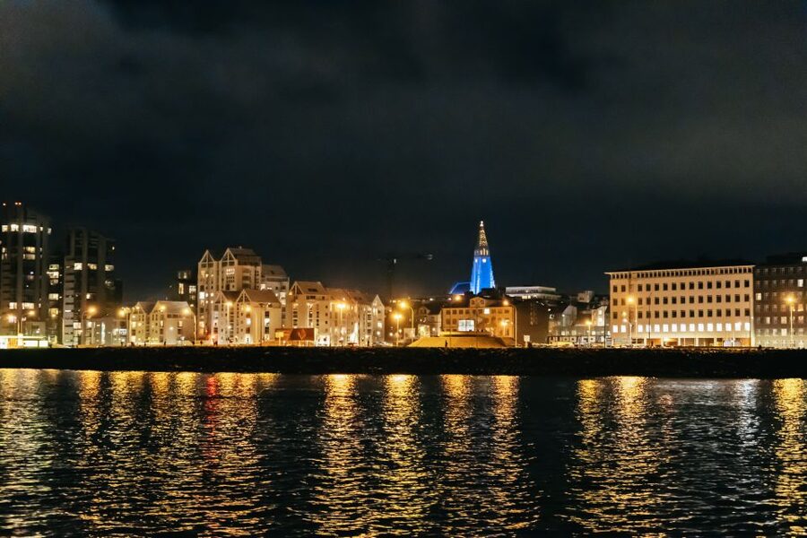 Reykjavik: Northern Lights Yacht Tour - Should you book it?