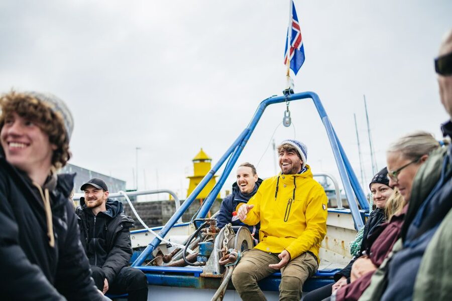 Reykjavik: Puffin Watching Boat Tour - Watching puffins without disturbing the colony