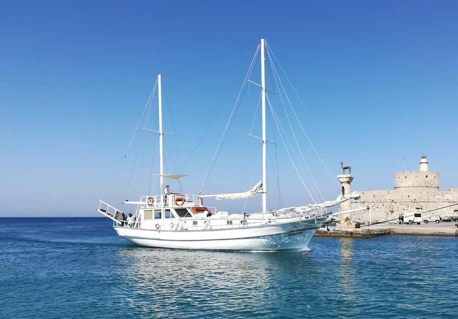 Rhodes: Boat Tour with Snorkeling, Gourmet Buffet & Open Bar - What to pack and how to use the swim stops