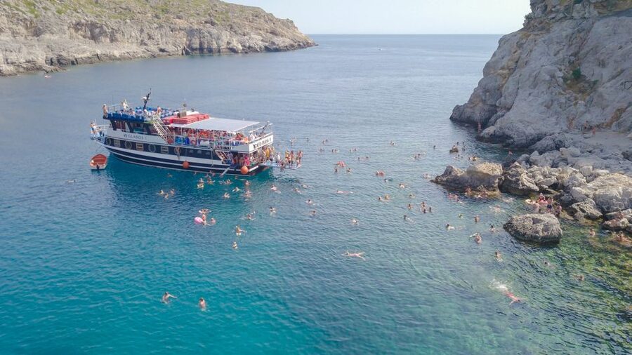 Rhodes Town: Scenic Cruise to Lindos with Swim Stops - Anthony Quinn Bay and the first swim