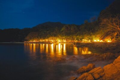 Rhythms of the night, Sunset Cruise, Candlelit Dinner & Alma Show