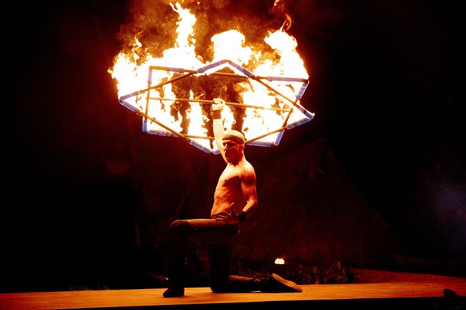 Rhythms of the night, Sunset Cruise, Candlelit Dinner & Alma Show - Who will enjoy this evening most