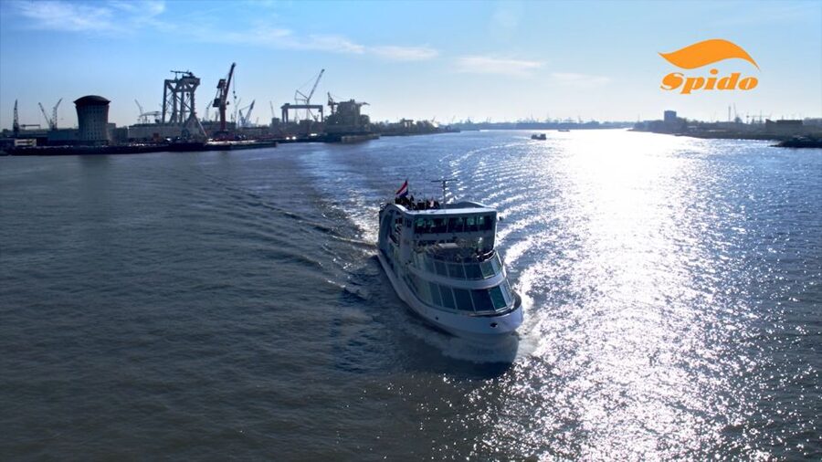 Rotterdam: Harbor Sightseeing Cruise - What the audio guide adds