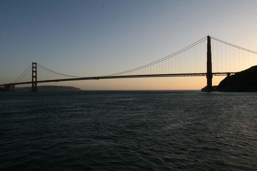 San Francisco: California Sunset Cruise (2-hours) - Why warm layers matter even in August