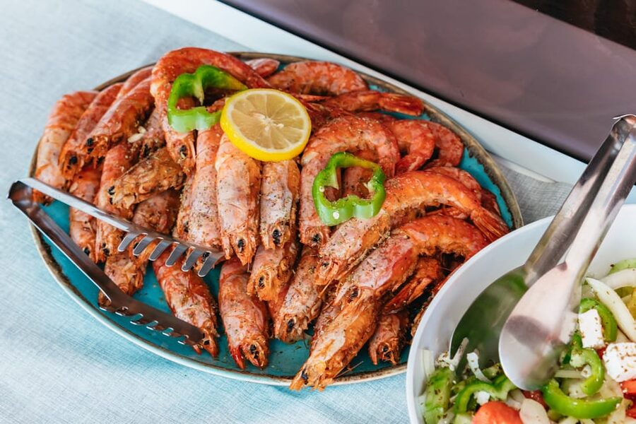 Santorini: Sailing Catamaran Cruise with BBQ and Drinks - Morning sailing or sunset cruise?