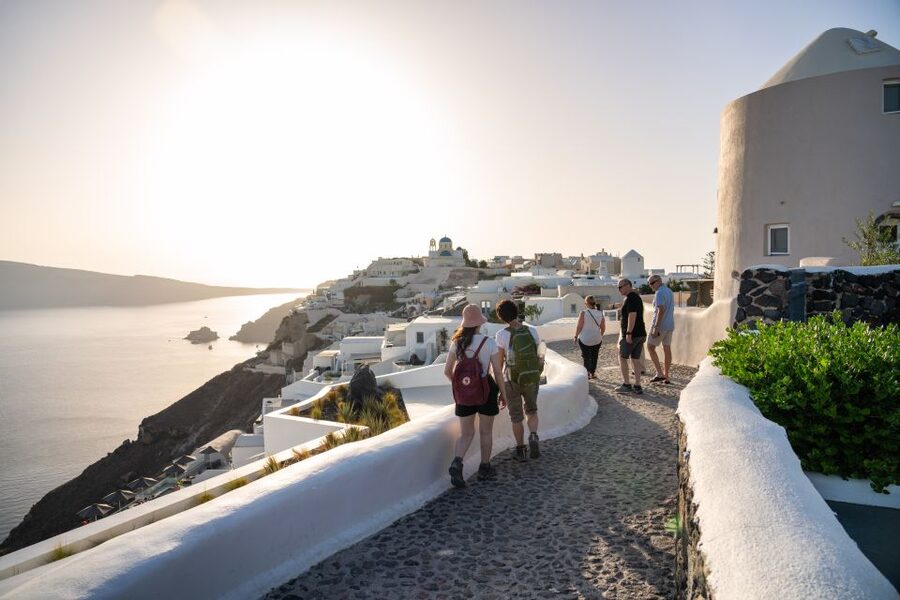 Santorini: Volcanic Islands Cruise with Hot Springs Visit - Who will enjoy this most