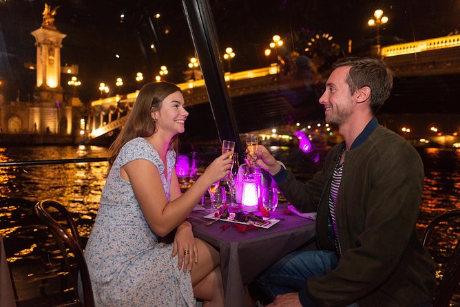 Seine Dinner Cruise, Eiffel Tower Access and Moulin Rouge Show - Who should book this Paris combination tour?