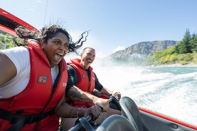 Shotover River Extreme Jet Boat Ride in Queenstown - The spray question: will you get soaked?