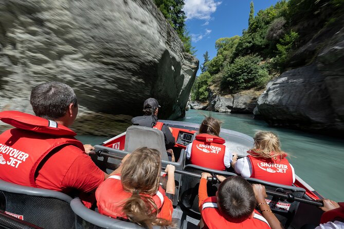 Shotover River Extreme Jet Boat Ride in Queenstown - Families, children, and comfort on the boat