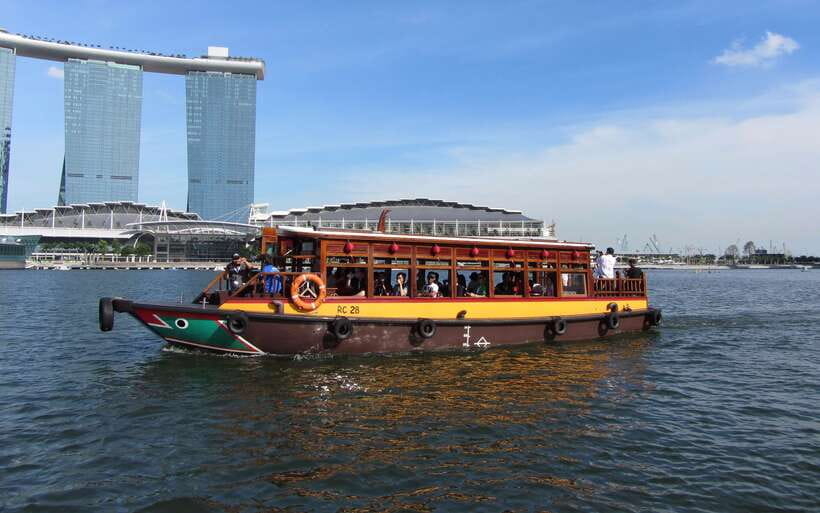 Singapore: Singapore River Cruise - Choosing Between Daylight, Dusk, and Night