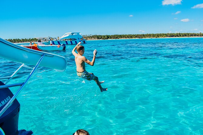 Small Group Snorkeling Cruise with Open Bar and Light Snacks - A small catamaran feel at Punta Cana