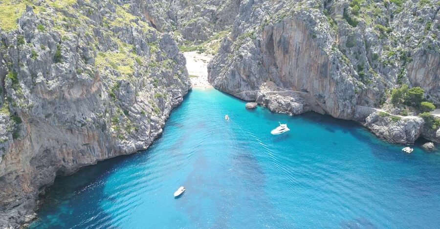 Soller: Sa Calobra & Cala Tuent Speedboat Tour - Cala Tuent and the approach to Sa Calobra