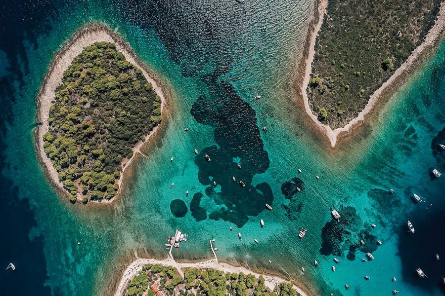 Split: Blue Lagoon and 3 Islands Speedboat Tour - Should you book the Blue Lagoon and 3 Islands tour?