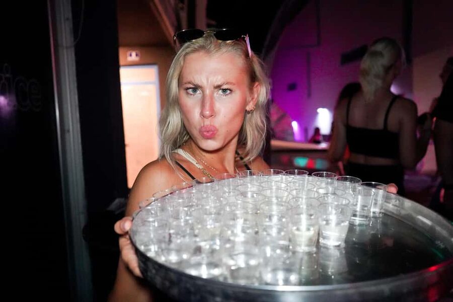 Split: Night Boat Party with DJ, Free Shots & After-Party - What the free shots actually add