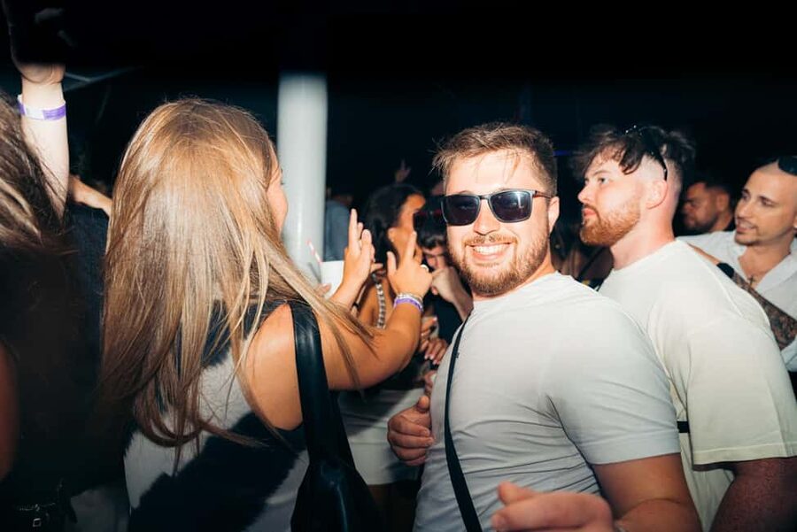 Split: Night Boat Party with Free Shots, Dj and After Party - What $23 really buys you